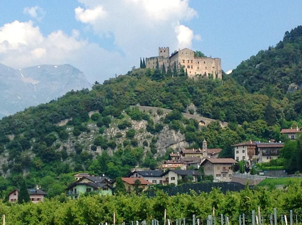 Hotel Due Laghi Padergnone Екстер'єр фото