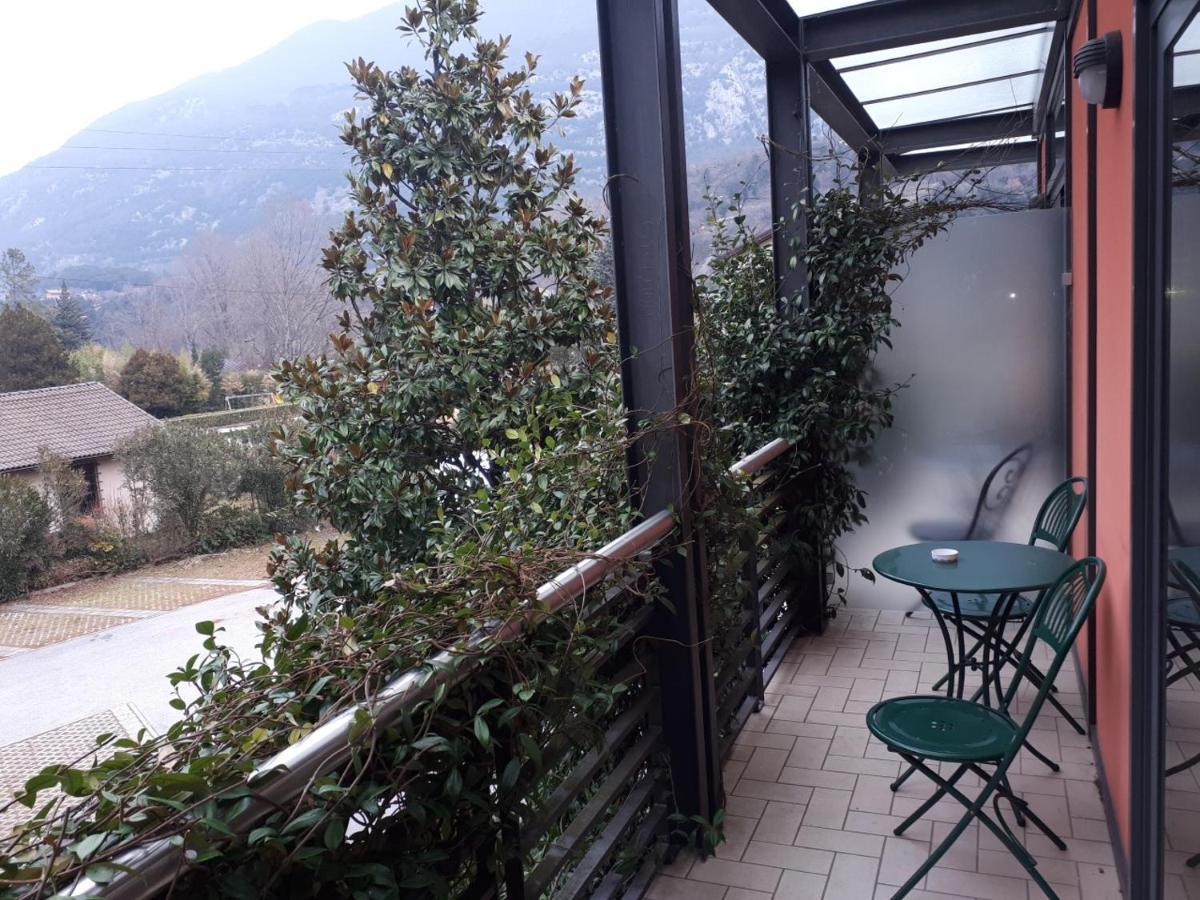 Hotel Due Laghi Padergnone Екстер'єр фото